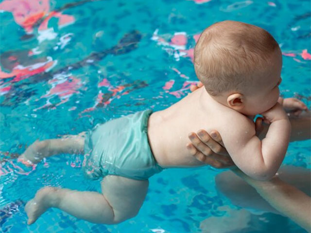 پوشک های شنا